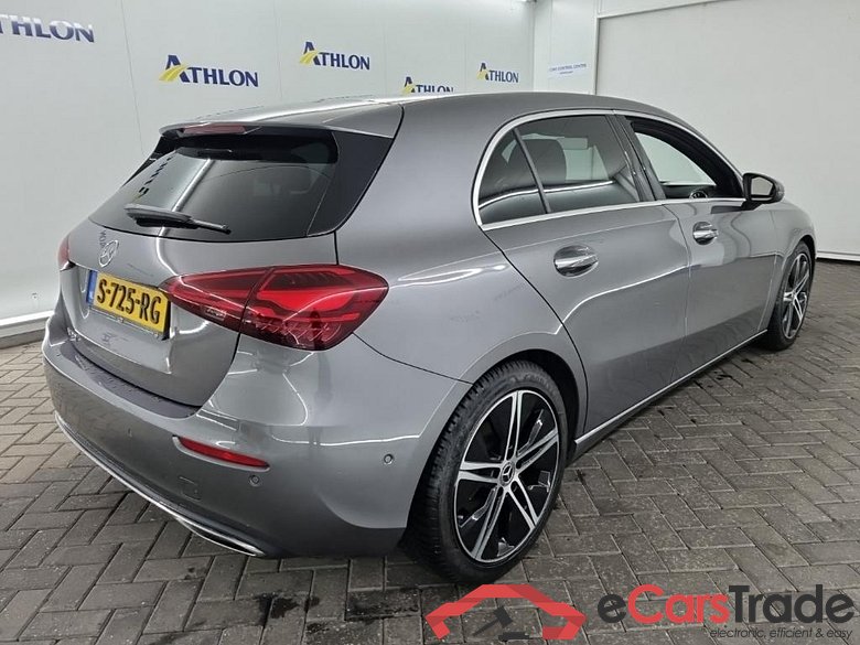 MERCEDES-BENZ A-klasse A 180 DCT Luxury Line 5D 100kW #3