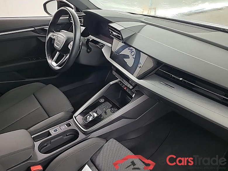 AUDI A3 Limousine 35 TFSI S tronic Business edition 4D 110kW #6