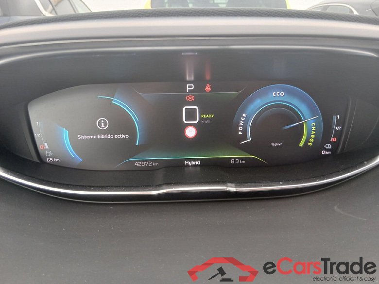 PEUGEOT 3008 Hybrid / 2020 / 5P / todoterreno 225 e-EAT8 Allure (AC2) #4