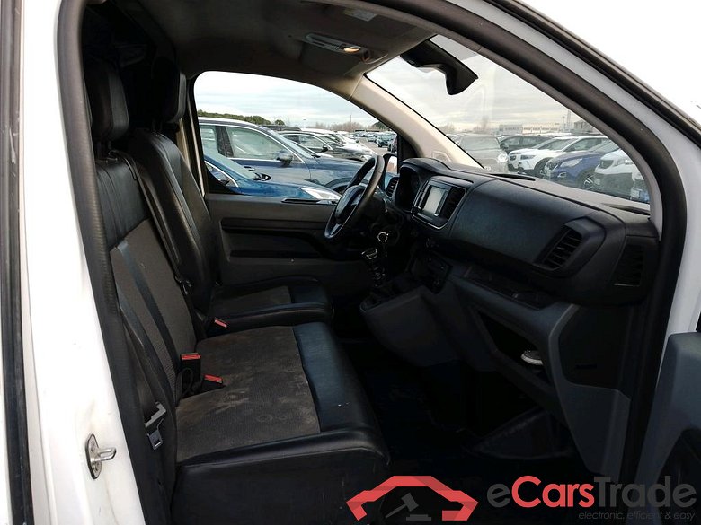 PEUGEOT Expert / 2016 / 4P / furgón Furgón Premium 1.5 BlueHDi 100 Standard (AC) #6