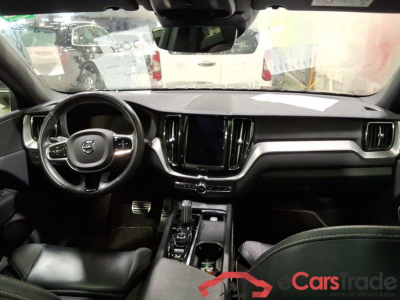 VOLVO XC60 2.0 B4 P GEARTRONIC R-DESIGN #6