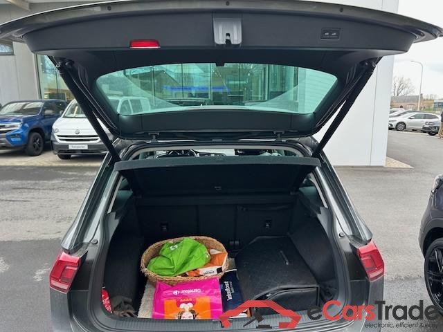 VOLKSWAGEN Tiguan 2.0 TDI SCR 110 kW (150 ch) 7 vitesses DSG #4