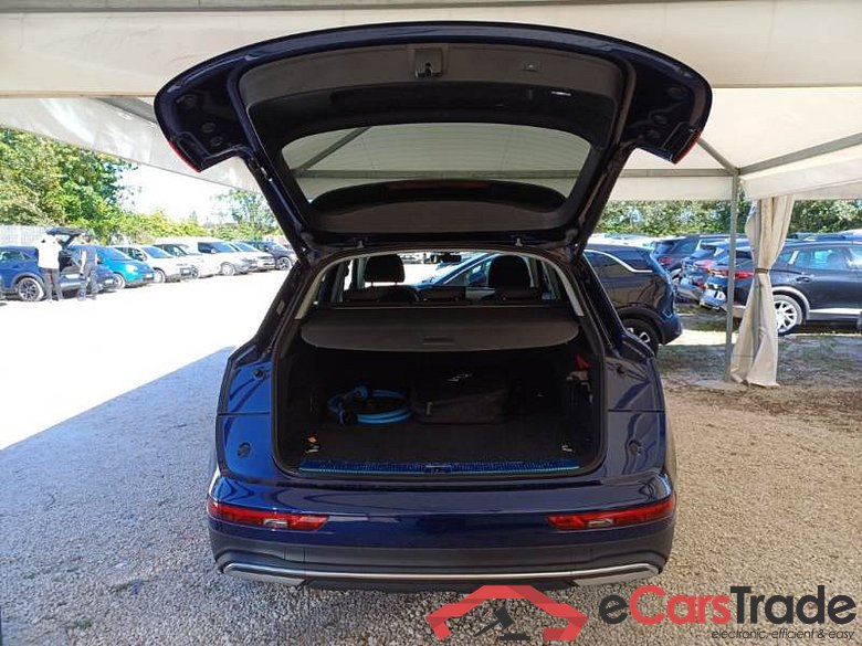 AUDI Q5 / 2020 / 5P / SUV 50 TFSI E BUSINESS QUATTRO S TRONIC #5