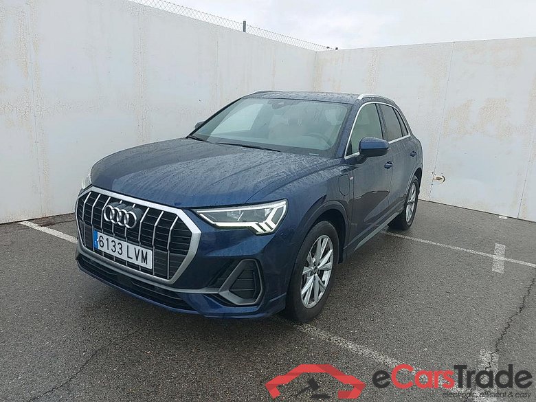 AUDI Q3 / 2018 / 5P / todoterreno 45 TFSI e 180kW S tronic S Line