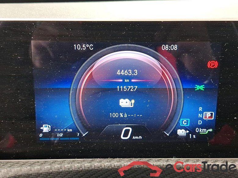 MERCEDES-BENZ Classe A Compact / 2018 / 5P / Berline A 250 e Business Line 8G-DCT #6