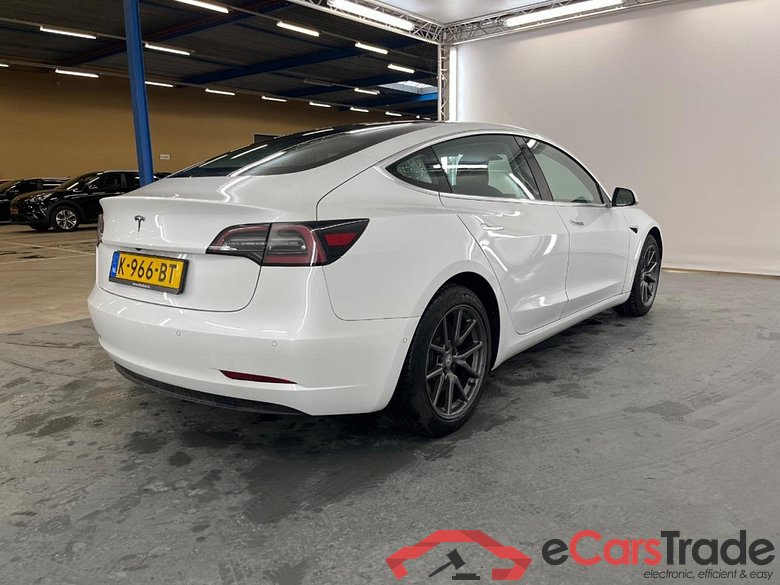 Tesla Model 3 Standard RWD Plus 60 kWh #4
