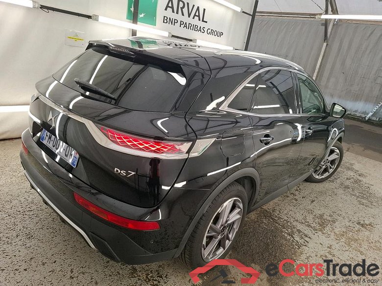 7 Crossback Grand Chic 1.5 BlueHDi 130CV BVA8 E6d #3