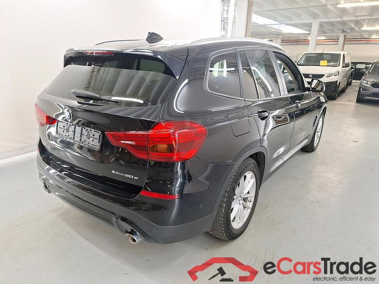 BMW X3 - 2018 2.0iA xDrive30e PHEV OPF #4