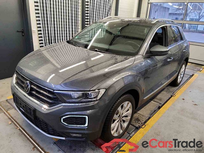 Volkswagen T-Roc (A11)(09.2017->2021) DE - SUV5 1.5 TSI EU6d, Sport OPF (EURO 6d), 2020 - 2022