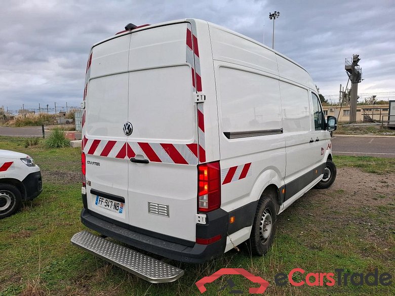 Crafter Fourgon Fourgon 35 mittlerer Radstand mit Hochdach FWD 2.0 140CV BVM6 #3