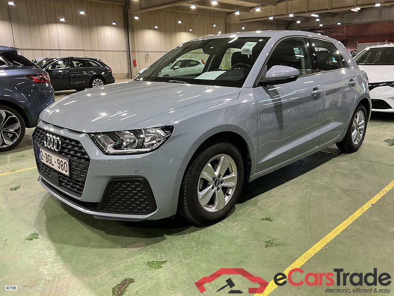 AUDI A1 1.0 25 TFSI #1