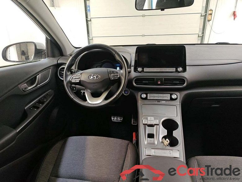 HYUNDAI Kona EV Comfort 64 kWh #3