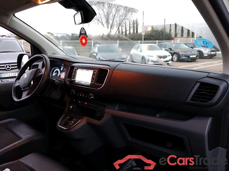 PEUGEOT e-Expert / 2016 / 4P / furgón Furgón Premium Eléctrico 75kWh Standard #3