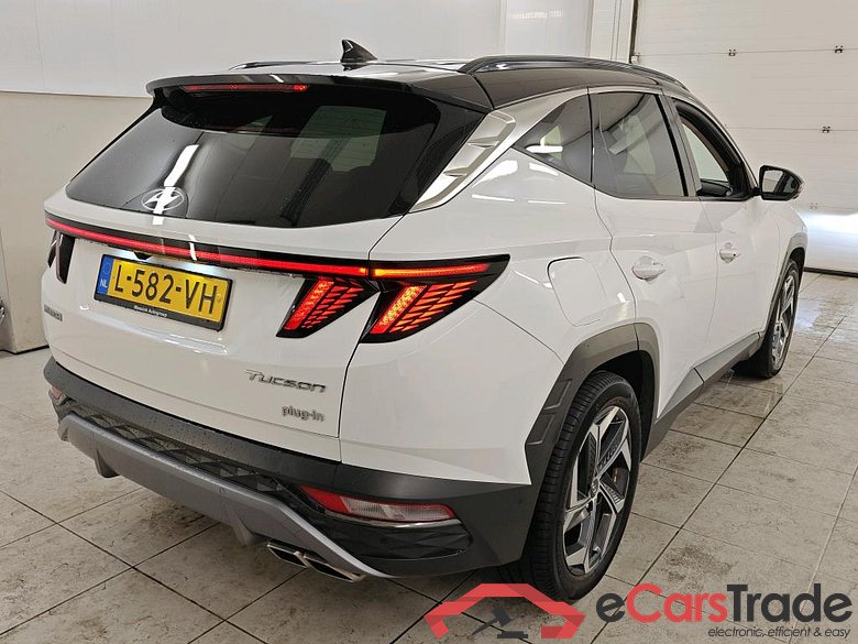 Hyundai Tucson 1.6 T-GDI PHEV Premium 4WD Automaat 5d #2