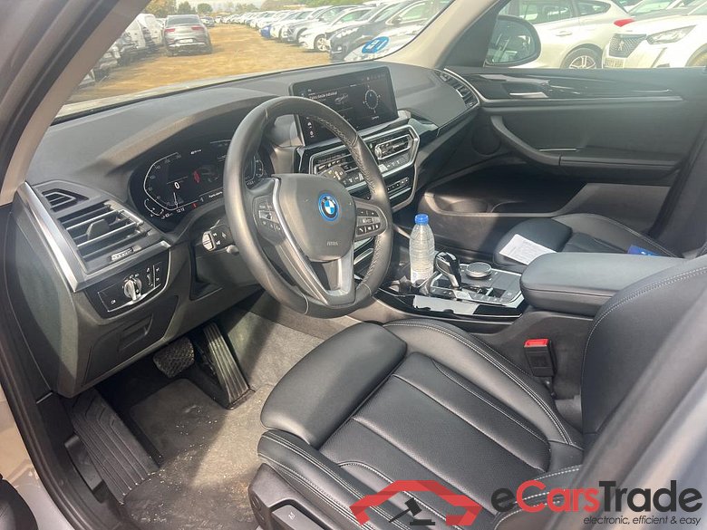 BMW X3 / 2021 / 5P / todoterreno xDrive30e xLine #3