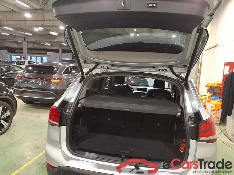 BMW X1 - 2019 1.5iA sDrive18 OPF #3