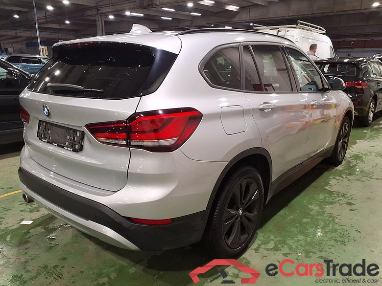 BMW X1 - 2019 1.5iA sDrive18 OPF #4