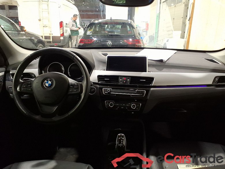 BMW X1 - 2019 1.5iA sDrive18 OPF #6