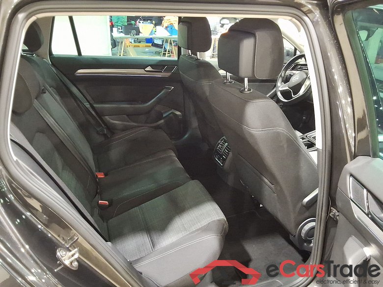 VOLKSWAGEN Passat 1.5 TSI OPF MSQ VARIANT STYLE BUSINESS #5
