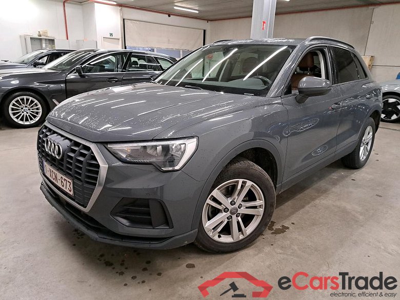 Audi Q3 2.0 35 TDI Aut. LED Virtual Navi Leather Camera Klima PDC ... #1
