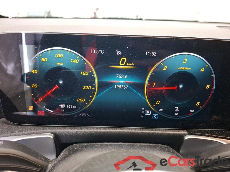 MERCEDES-BENZ GLB / 2019 / 5P / SUV GLB 200 d Business Line #6