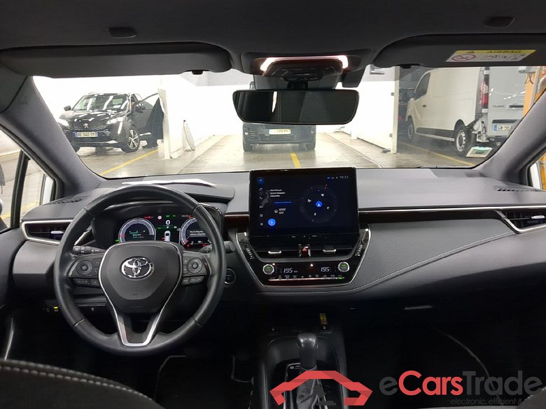TOYOTA Corolla Touring Sports / 2018 / 5P / Break Hybride 122h Dynamic Business Beyond Zer #5