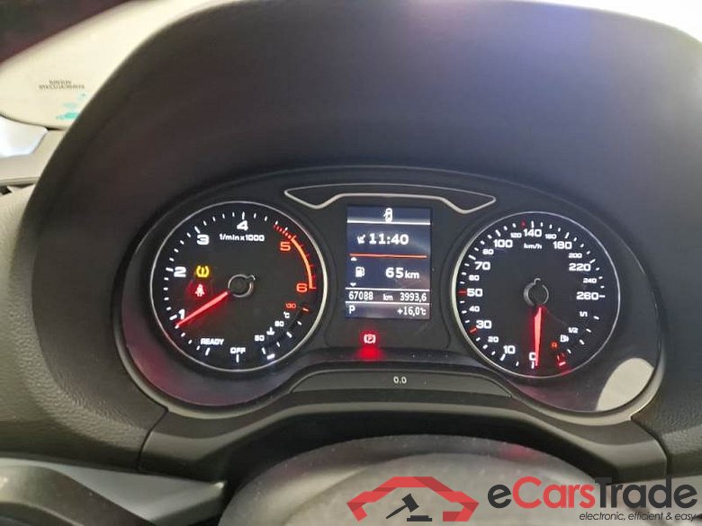 AUDI Q2 / 2016 / 5P / SUV 1.6 30 TDI ADMIRED S TRONIC (2019) #4