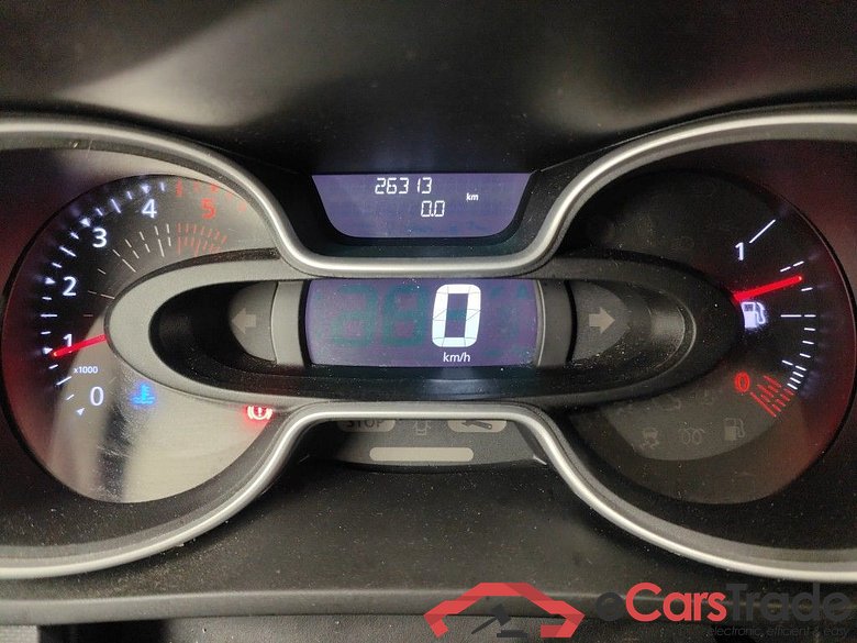 Renault Trafic L2H1 dCi 120 Grand Confort 2.9T 4d #6