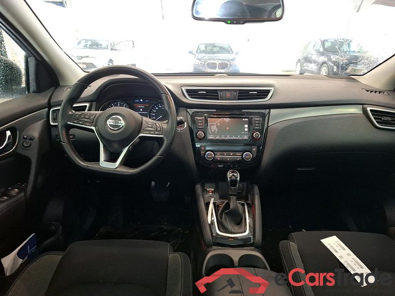 NISSAN Qashqai 5p Crossover 1.3 DIG-T 160 DCT N-Connecta #5