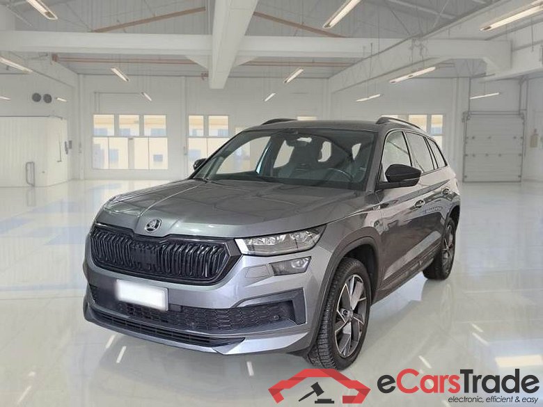 SKODA KODIAQ / 2021 / 5P / SUV 2.0 TDI 110KW SPORTLINE DSG 7P #1