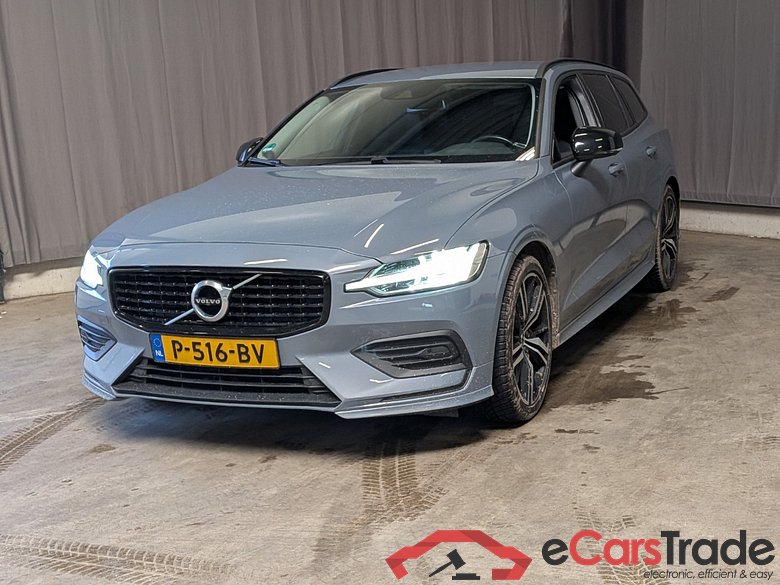 VOLVO V60 2.0 B3 Momentum