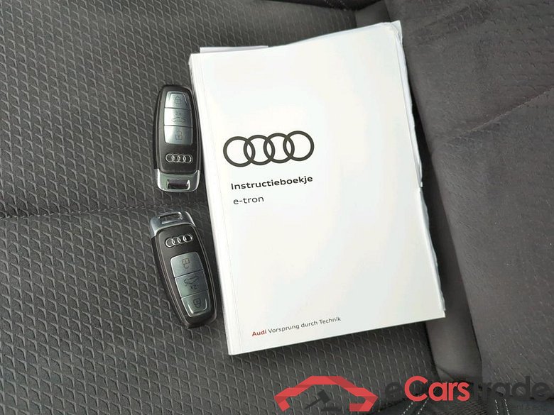 AUDI e-tron 300 kW #6