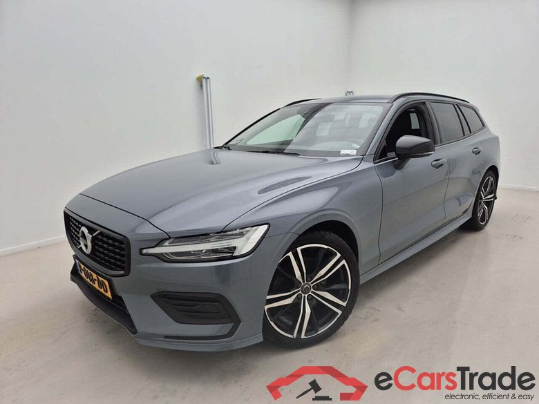 VOLVO V60 2.0 B3 Momen Bns