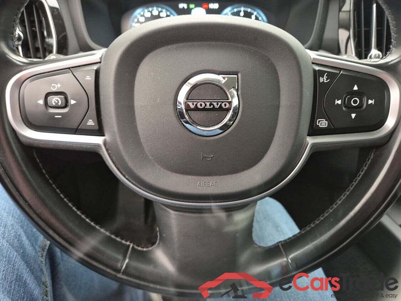 VOLVO V60 2.0 B3 Momen Bns #5