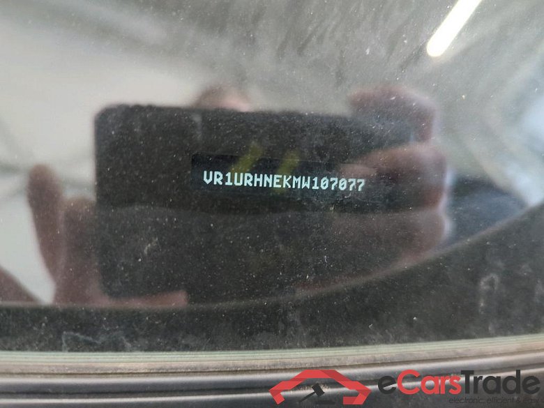 DS Automobiles 3 Crossback 74 kW #2