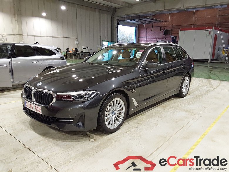 BMW 5 SERIES TOURING 2.0 520E TOURING AUTO #1