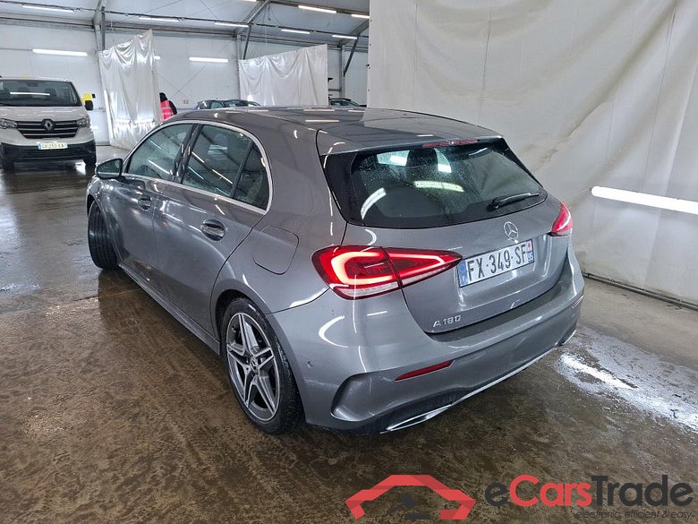 MERCEDES-BENZ Classe A Compact / 2018 / 5P / Berline A 180 AMG Line 7G-DCT #2