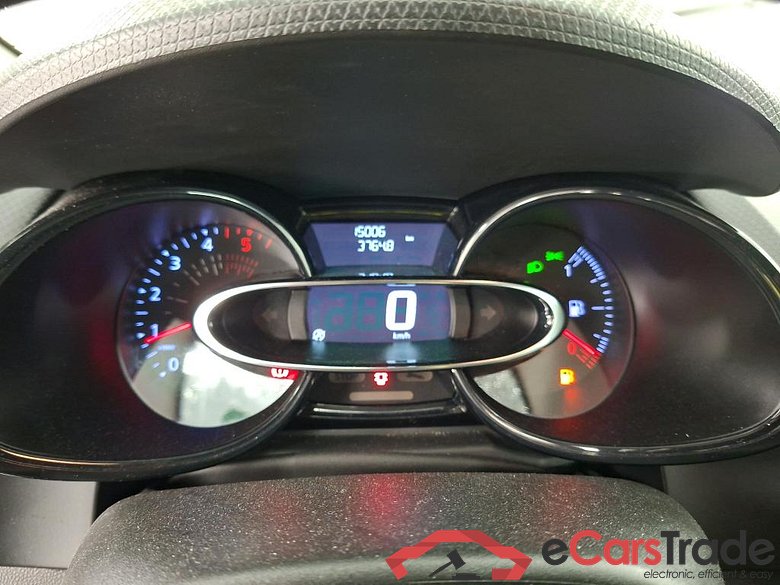 Clio IV Grandtour Life 1.5 dCi 75CV BVM5 E6 #6