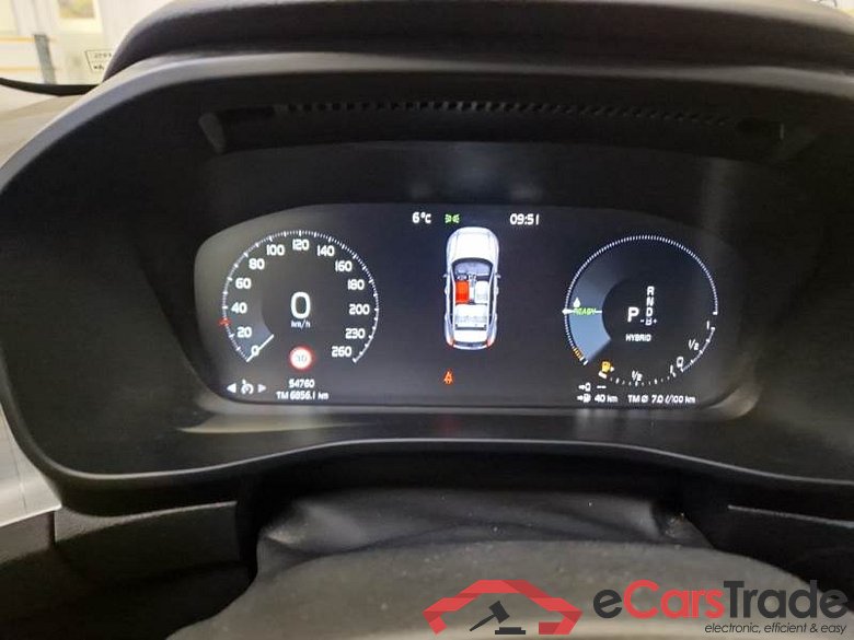 VOLVO XC40 / 2017 / 5P / SUV T5 PLUG-IN HYBRID AUTO RECH INSCRIP EXPR #4