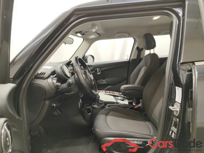 Mini 5 door One Aut. 5d #3