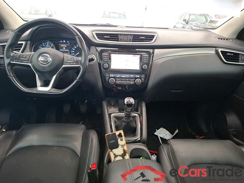NISSAN Qashqai / 2017 / 5P / Crossover 1.3 DIG-T 140 Tekna #5