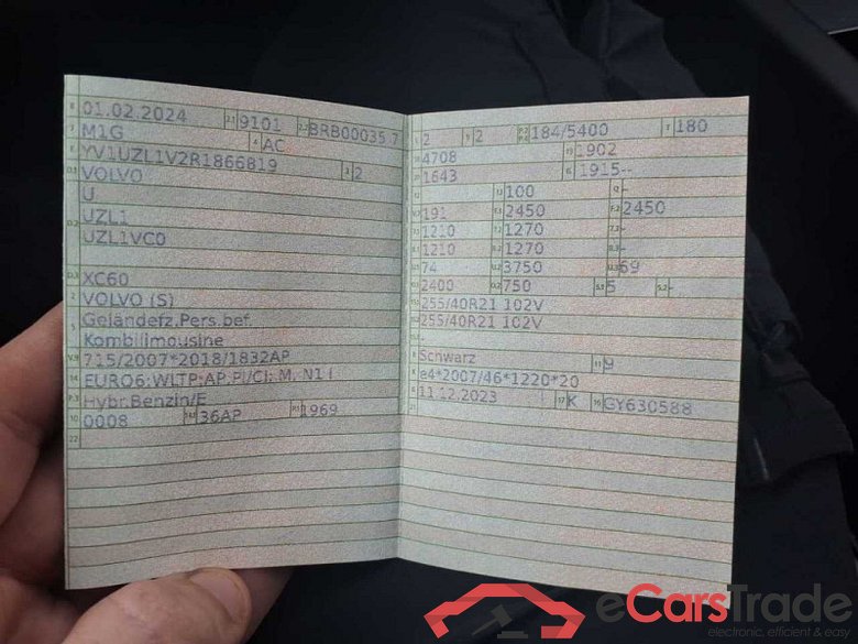 Volvo XC60 (03.2017->) DE - SUV5 B5 (Benzin) AWD EU6d, Ultimate Dark Mild-Hybrid (EURO 6d), (Facelift) #2