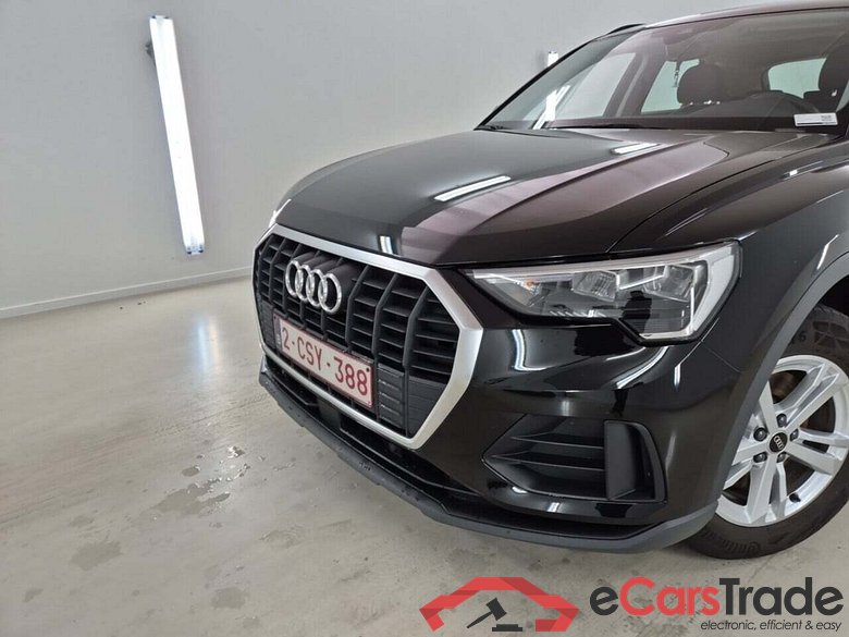 AUDI Q3 E-TRON 45 TFSI E S-TRONIC #4