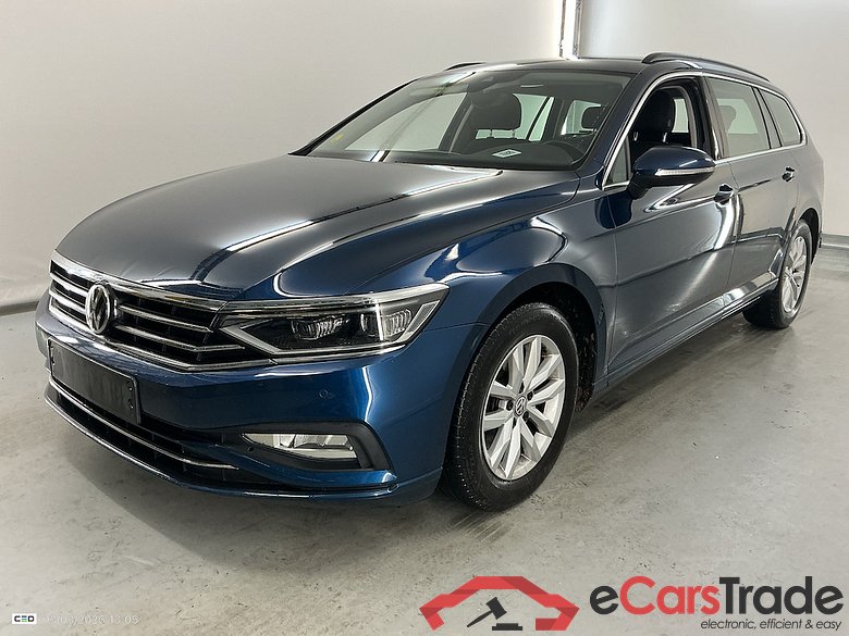 VOLKSWAGEN PASSAT VARIANT DIESEL - 2019 1.6 TDi SCR Style Business DSG #1