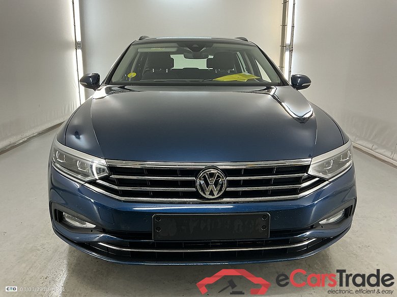 VOLKSWAGEN PASSAT VARIANT DIESEL - 2019 1.6 TDi SCR Style Business DSG #2
