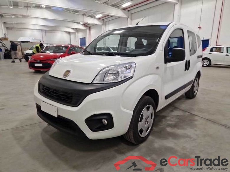 FIAT QUBO / 2016 / 5P / MONOVOLUME 1.4 8V 77CV EASY NATURAL POWER E6