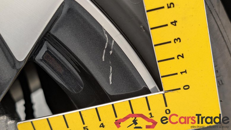 Peugeot 308 SW Hybrid 145 e-DCS6 Allure #2