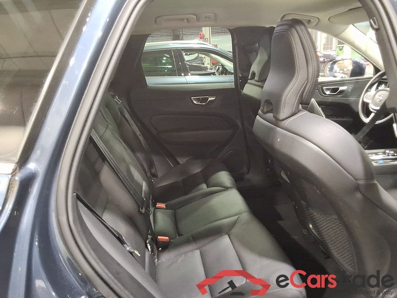 VOLVO XC60 2.0 B4 D GEARTRONIC MOMENTUM PRO #5