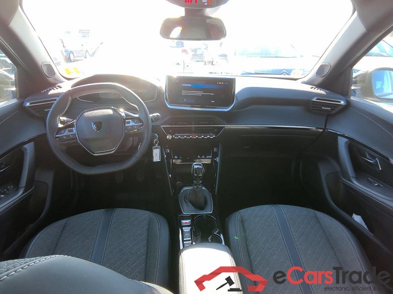 Peugeot 2008 1.2 PureTech Allure LED Navi 1/2 Leather Camera Klima PDC ... #5