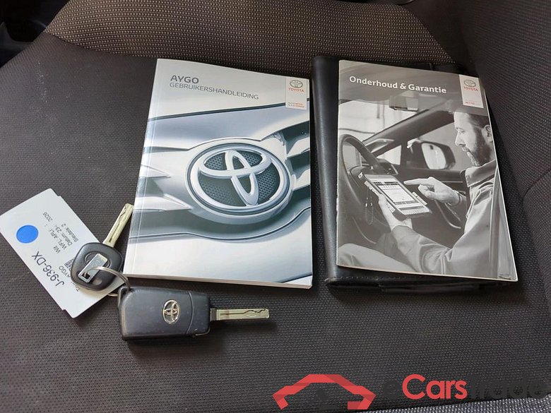 TOYOTA Aygo 53 kW #5